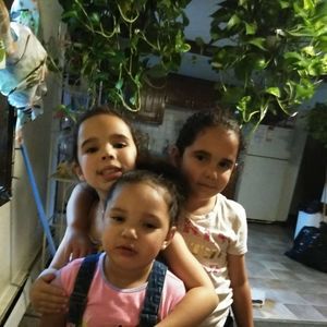 Meet your Posher, Crystal